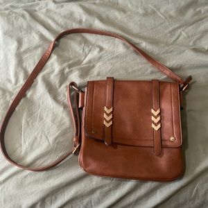 Light brown crossbody